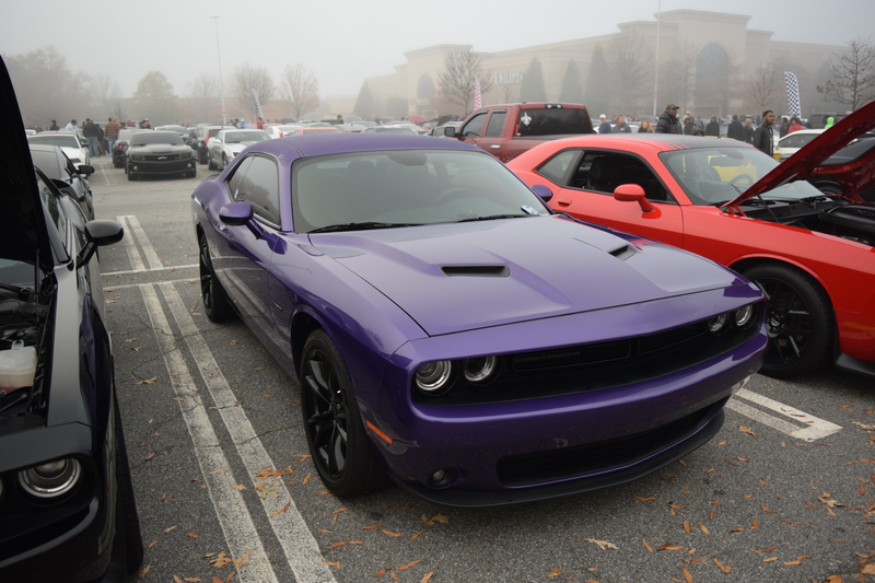 Illustration for article titled I went to Caffeine and Octane this morning and walked around some Challengers ...